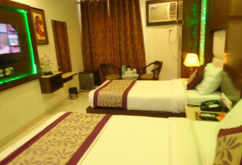 Отель Station View