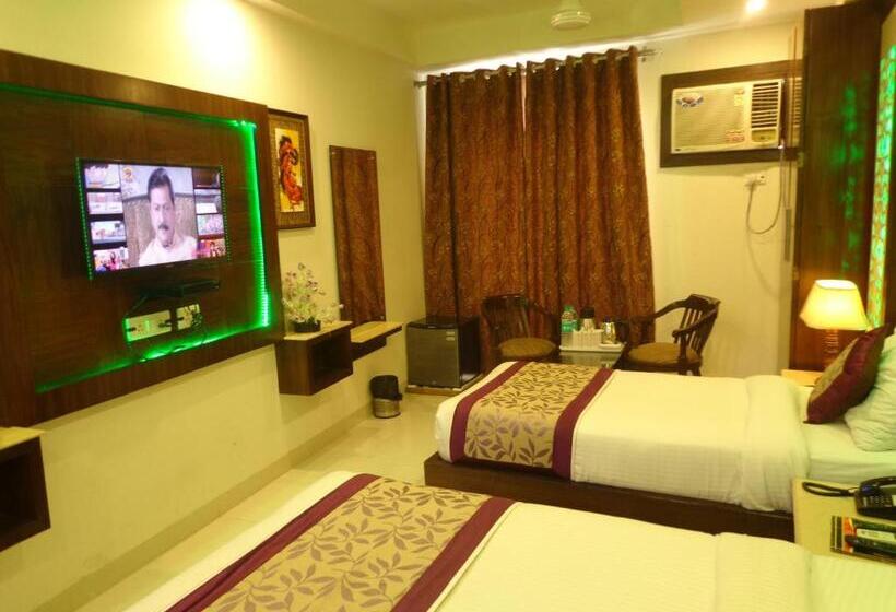 Отель Station View