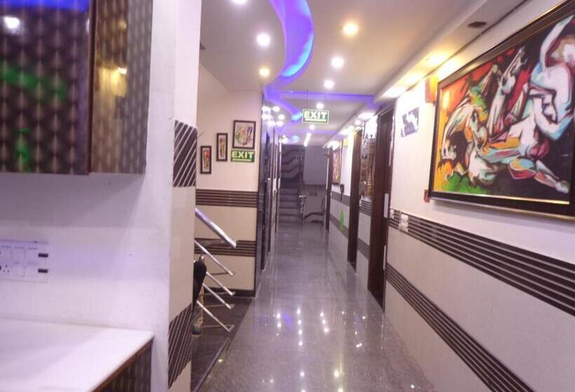 Отель Station View