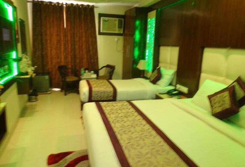 Отель Station View