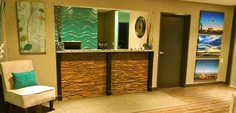 فندق Stoughton Western Star Inn & Suites