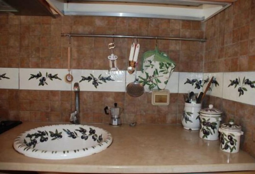 Отель Agriturismo Terrauzza Sul Mare