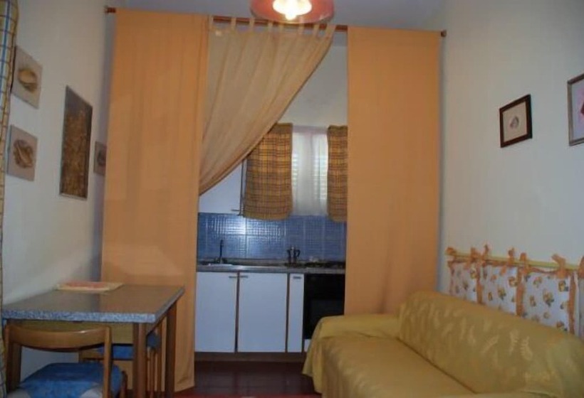 Отель Agriturismo Terrauzza Sul Mare