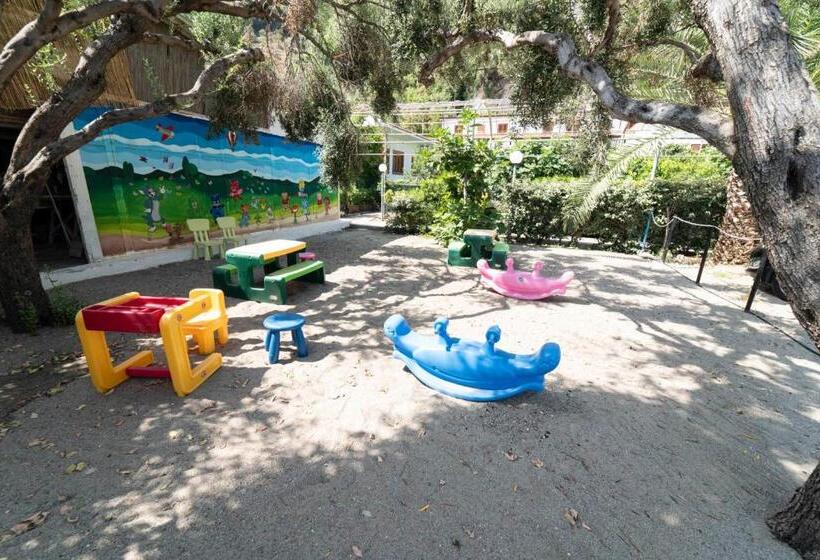 Отель Testa Di Monaco Natural Beach