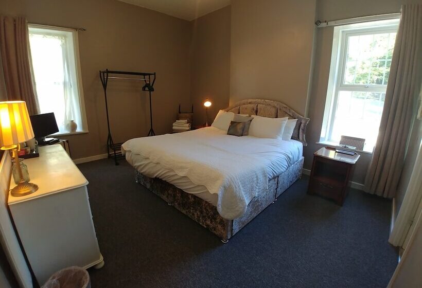 酒店 The Snake Pass Inn