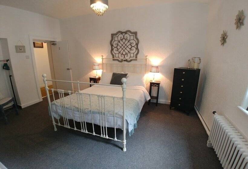 酒店 The Snake Pass Inn