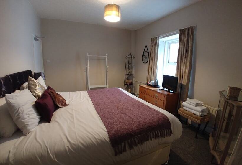 酒店 The Snake Pass Inn