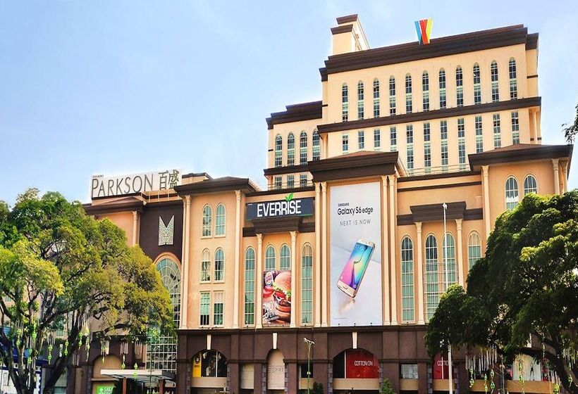 ホテル The Waterfront