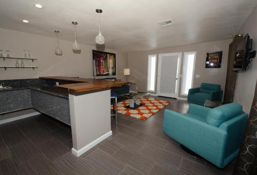 酒店 Thunderbird Boutique