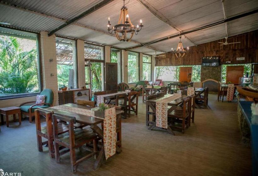 בית מלון כפרי Tiger N Woods Resort