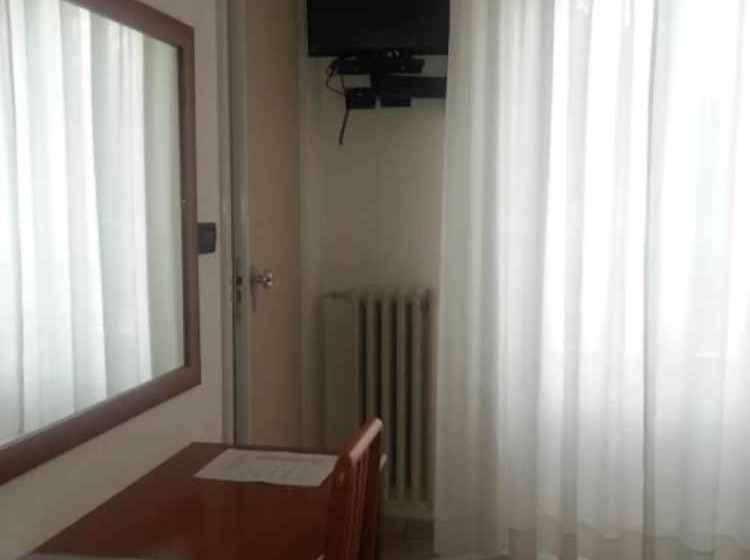 Отель Villa Delle Fonti