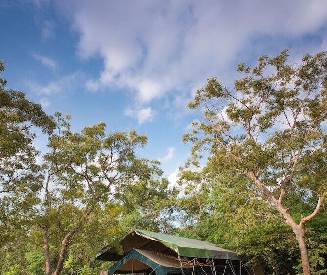 Отель Yala Villa