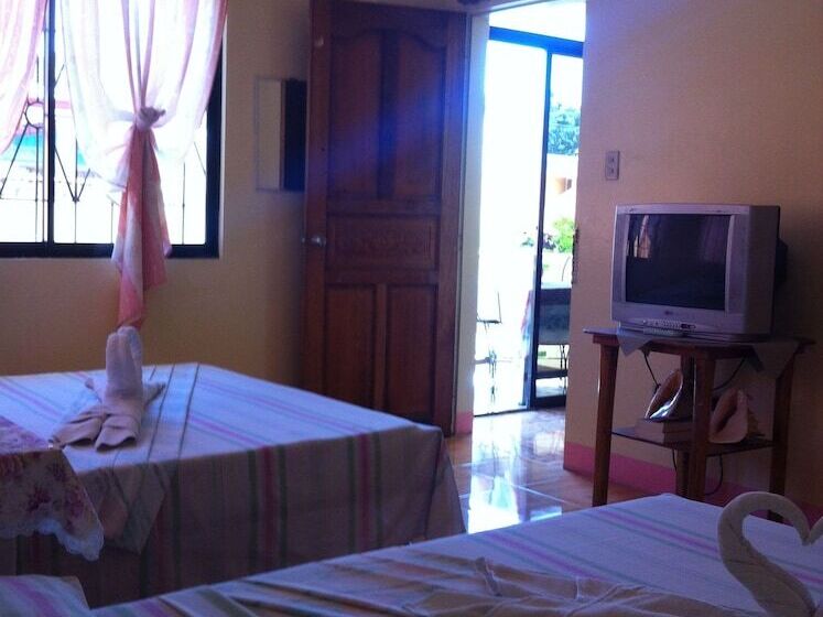 Merly S Place Cottages