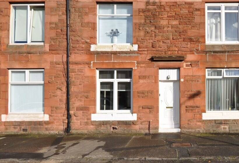 One Bedroom Apartment By Klass Living Serviced Accommodation Bellshill   Elmbank Street Apartment Wi