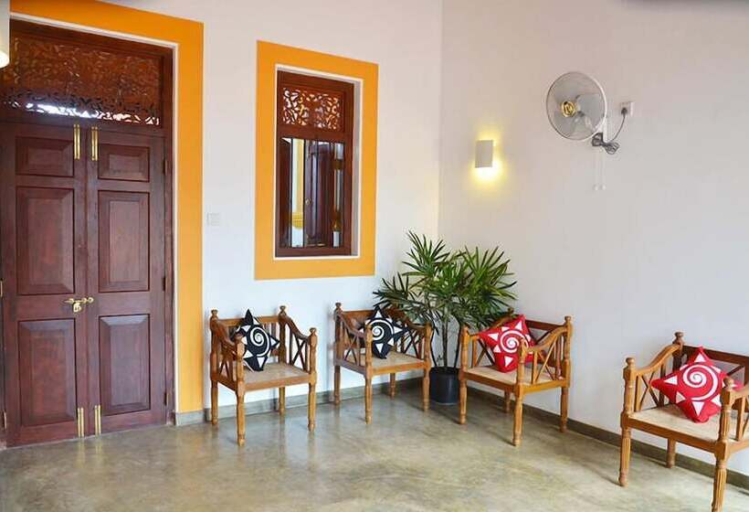 Пансион Bloomsbury Holiday Resort & Spa