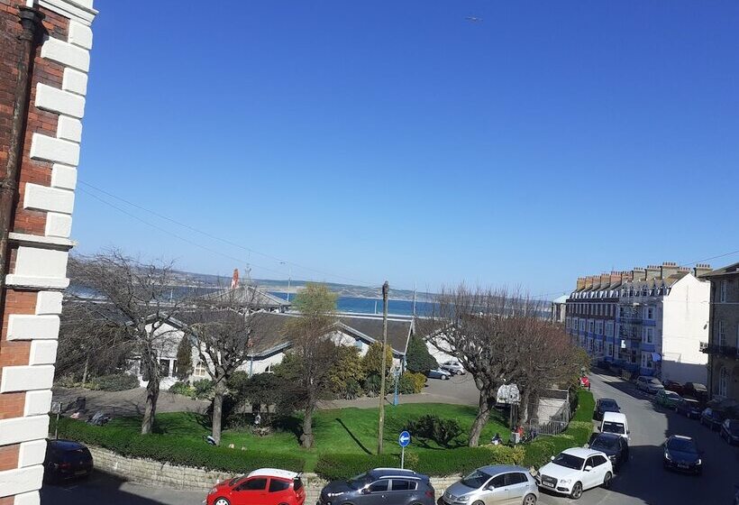 פנסיון Boaters Guesthouse