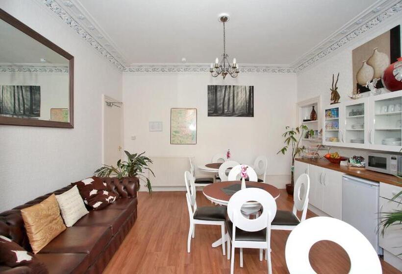 펜션 Citihouse Aberdeen West End