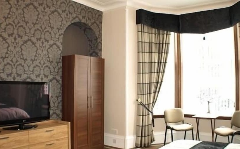 ペンション Hannahs Guesthouse