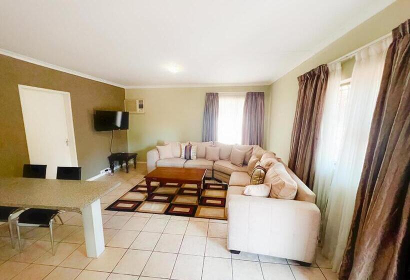 Пансион Protea Ridge Guest Cottages And Conference Centre