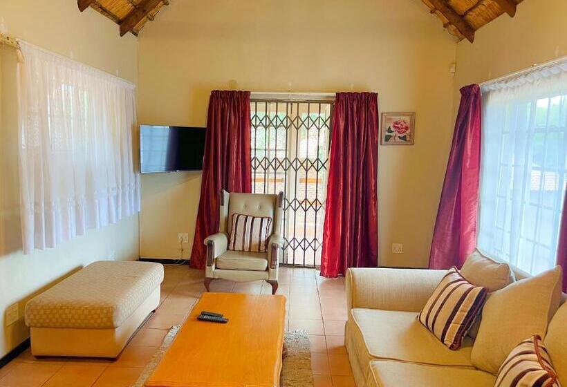 Пансион Protea Ridge Guest Cottages And Conference Centre