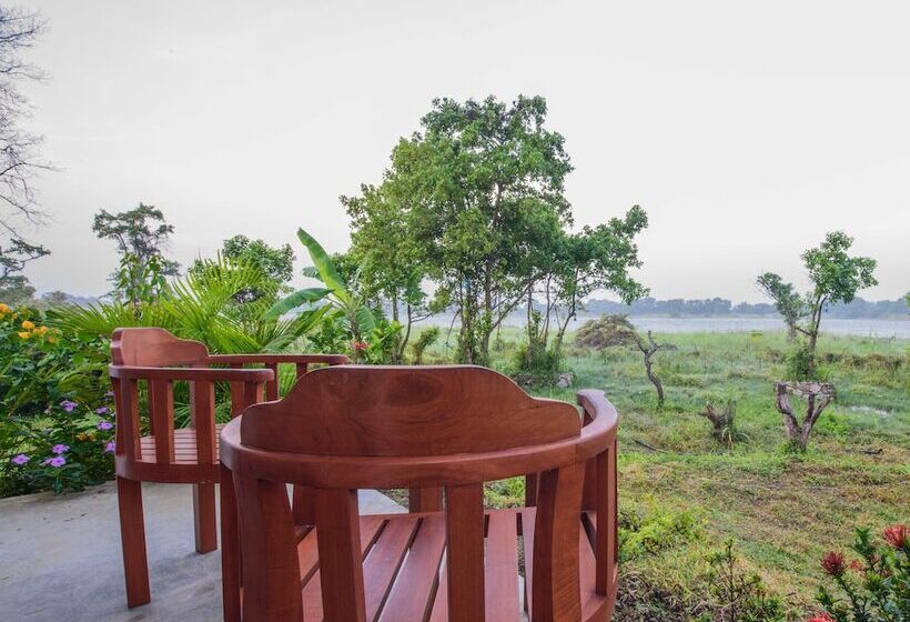 ペンション Sigiriya Wewa Addara Hotel Hotel By The Lake