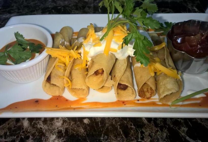 بنسيون The Red Hut Inn