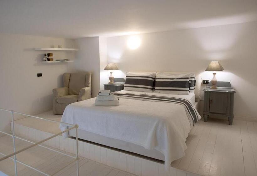 펜션 Thea   Centro Storico