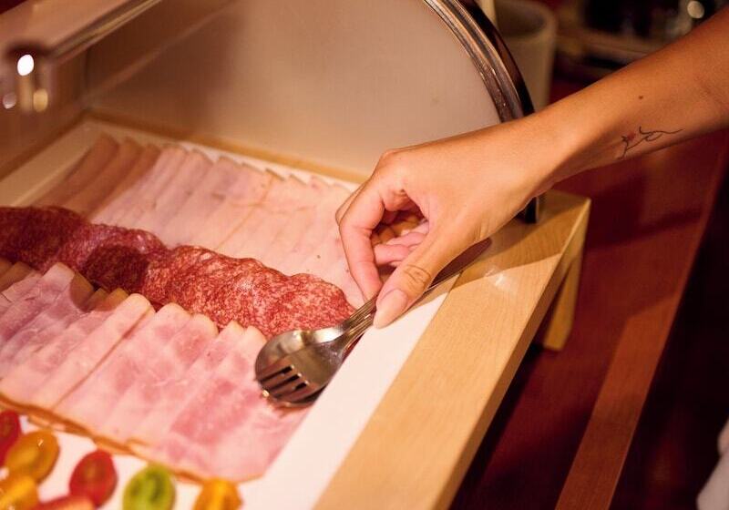 Pension   Ferienwohnungen Zollner