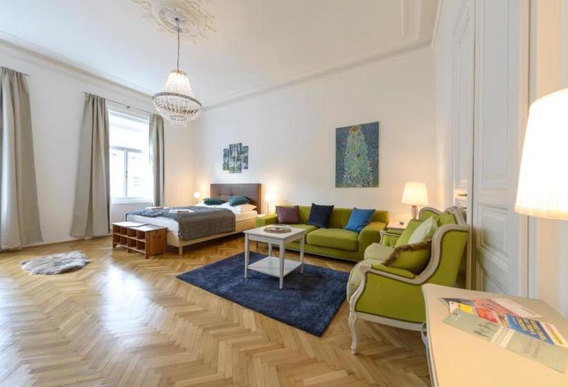 Senator Suite Stephansplatz By Welcome2vienna