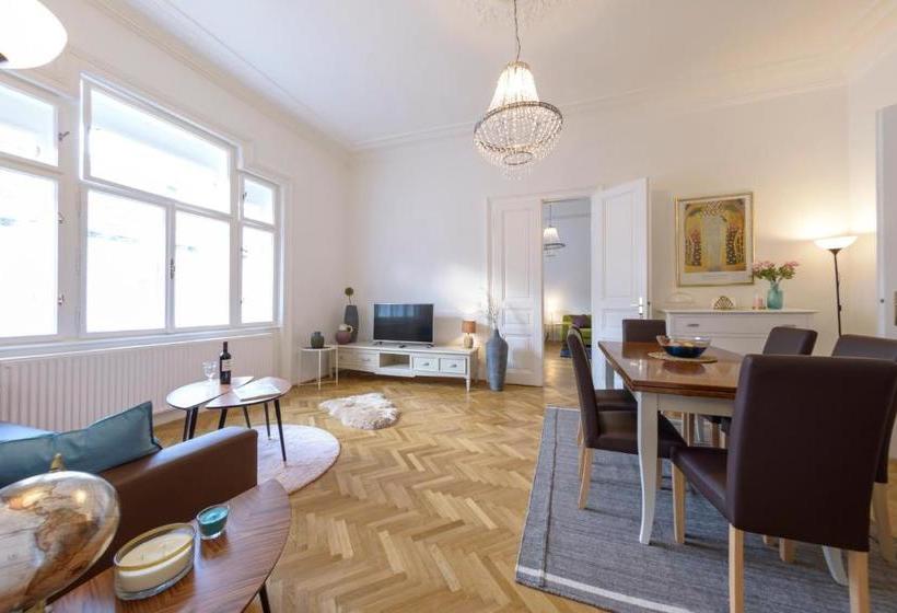 Senator Suite Stephansplatz By Welcome2vienna