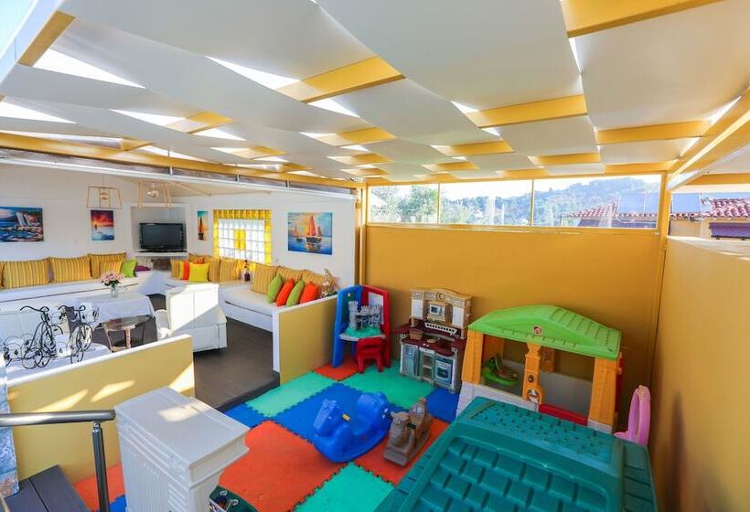 Skiathos Island Suites