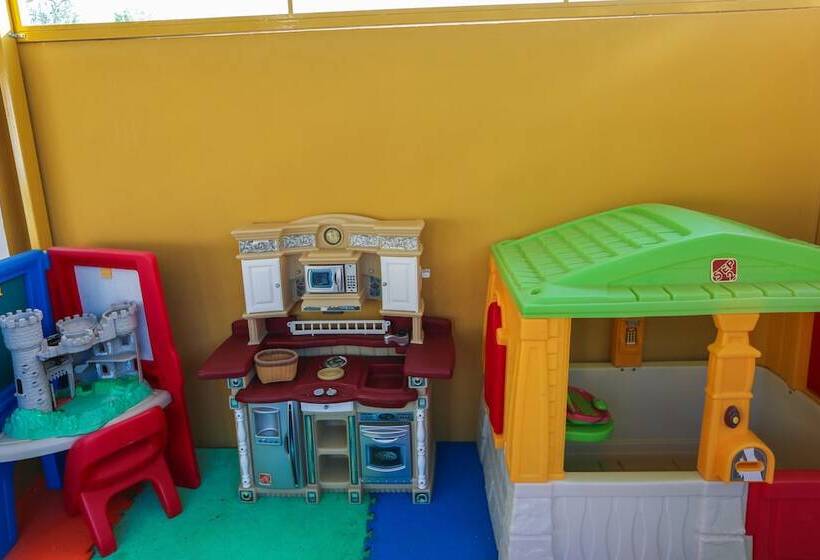 Skiathos Island Suites