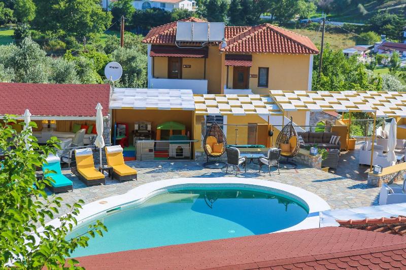 Skiathos Island Suites