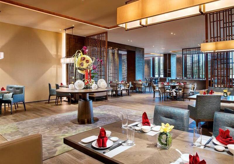 Sofitel Sanya Leeman Resort