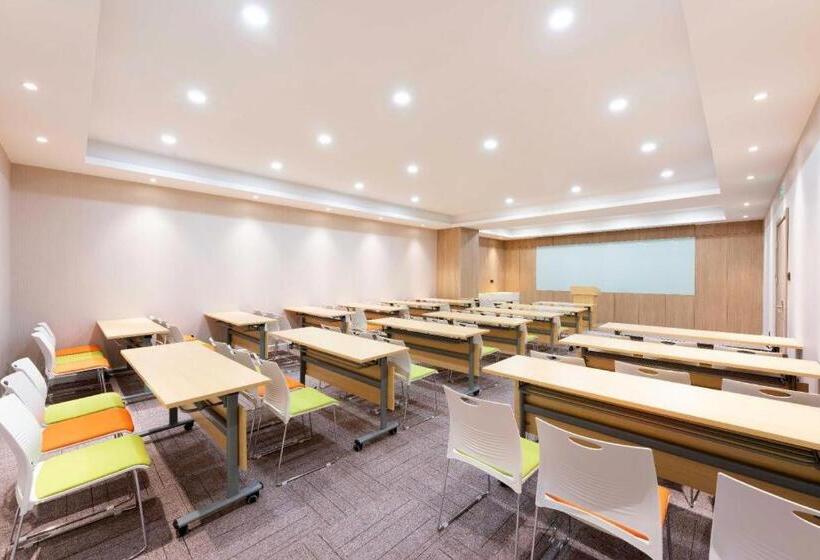 Hanting Premium Hotel Dalian Gaoxin Wanda Plaza