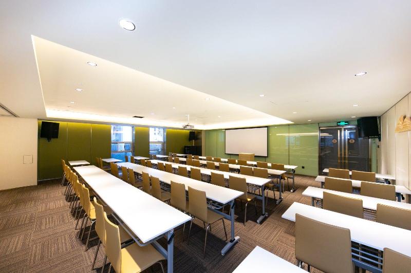 Ji Hotel Nanchang Bayi Square Yangming Dong Road