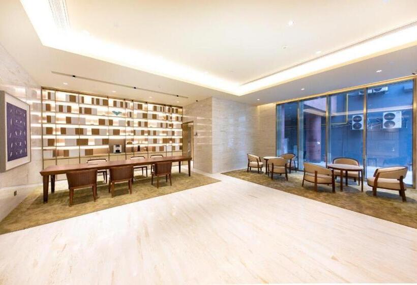 Ji Hotel Nanchang Bayi Square Yangming Dong Road