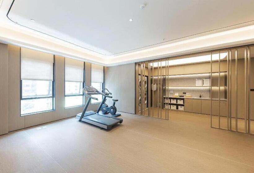 Ji Hotel Nantong East Bus Station