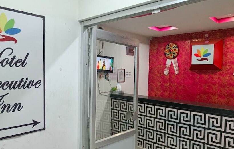 مبيت وإفطار Executive Inn