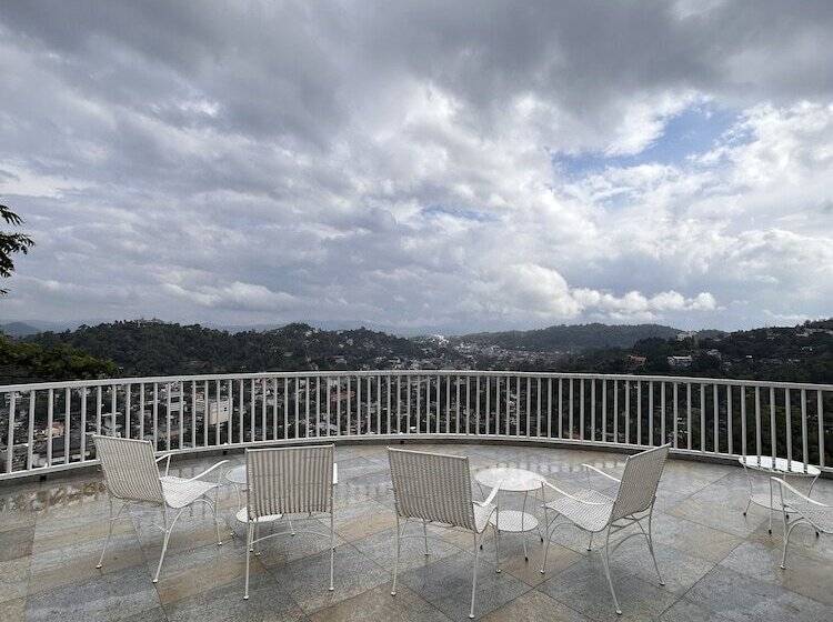 Bed and Breakfast The Summit