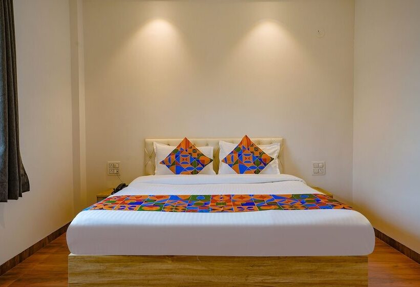 Fabhotel Farmaish Garden