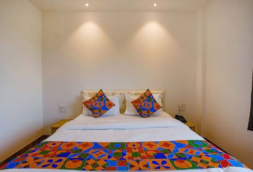 Fabhotel Farmaish Garden