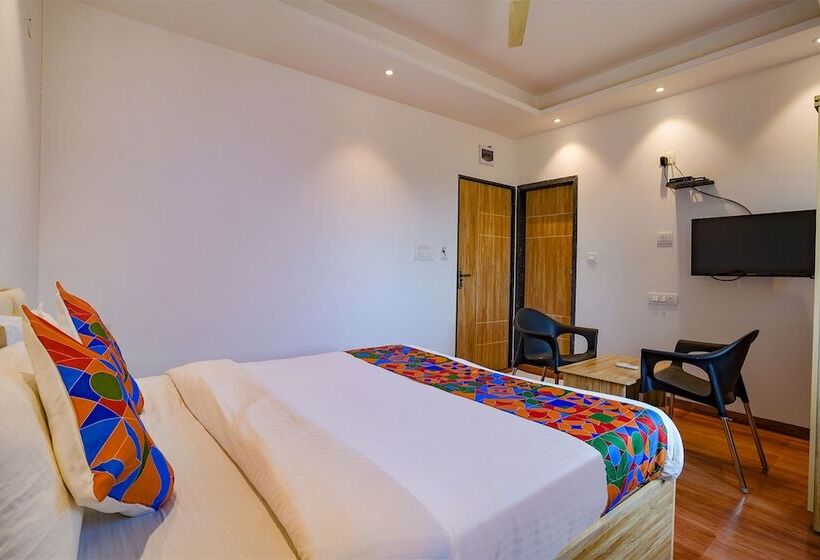 Fabhotel Farmaish Garden