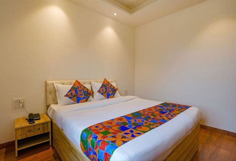 Fabhotel Farmaish Garden