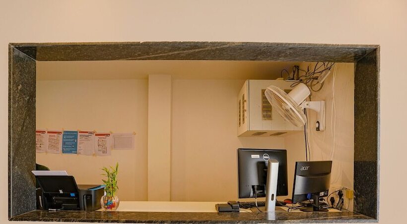 Fabhotel Farmaish Garden