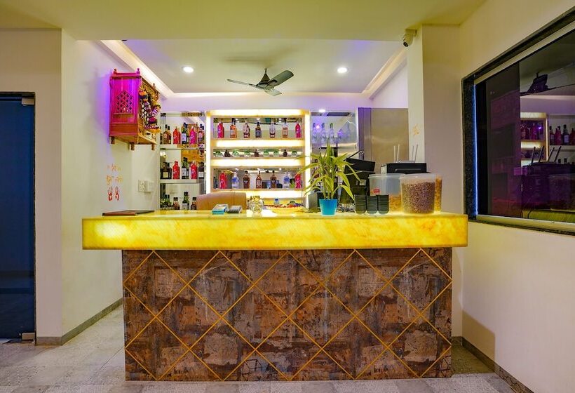 Fabhotel Farmaish Garden