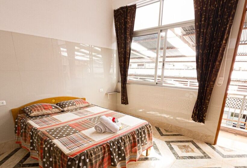 مسافرخانه Libelula