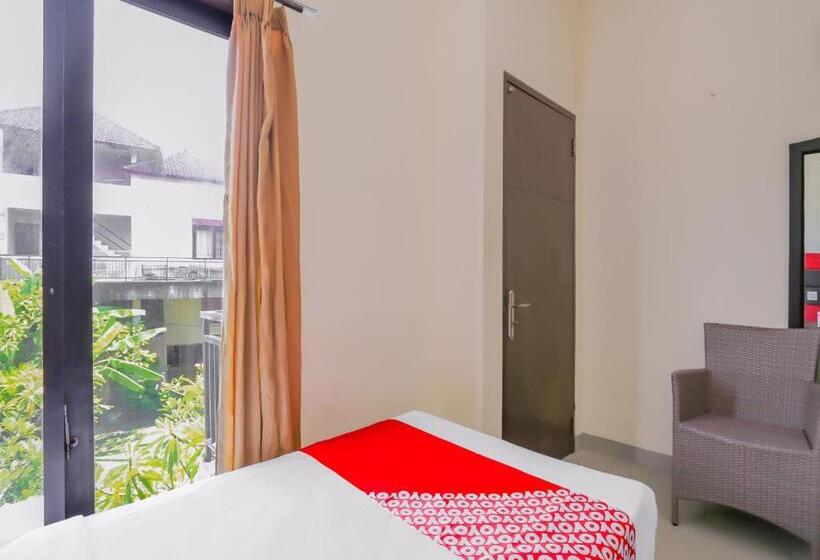 호텔 Ari Beach Inn By Oyo