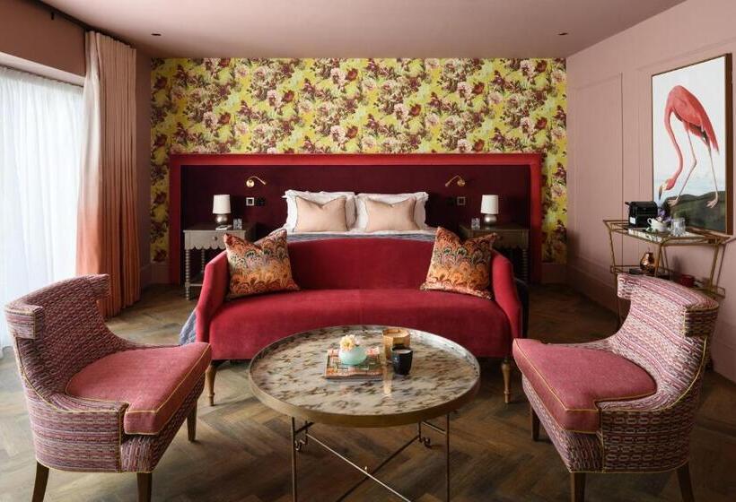 Отель Charlton Hall At Charlton Hall Estate