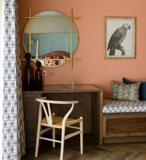 Отель Charlton Hall At Charlton Hall Estate